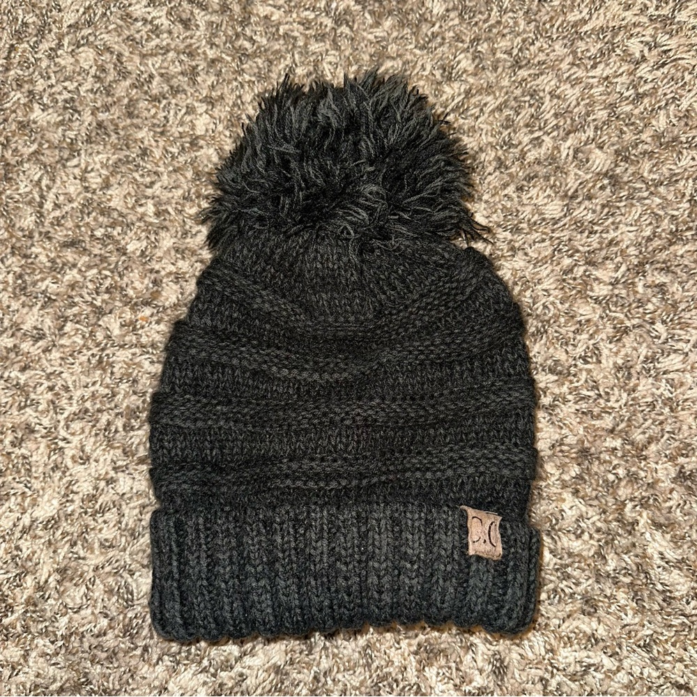 Cozy Black Knit Pom-Pom Beanie